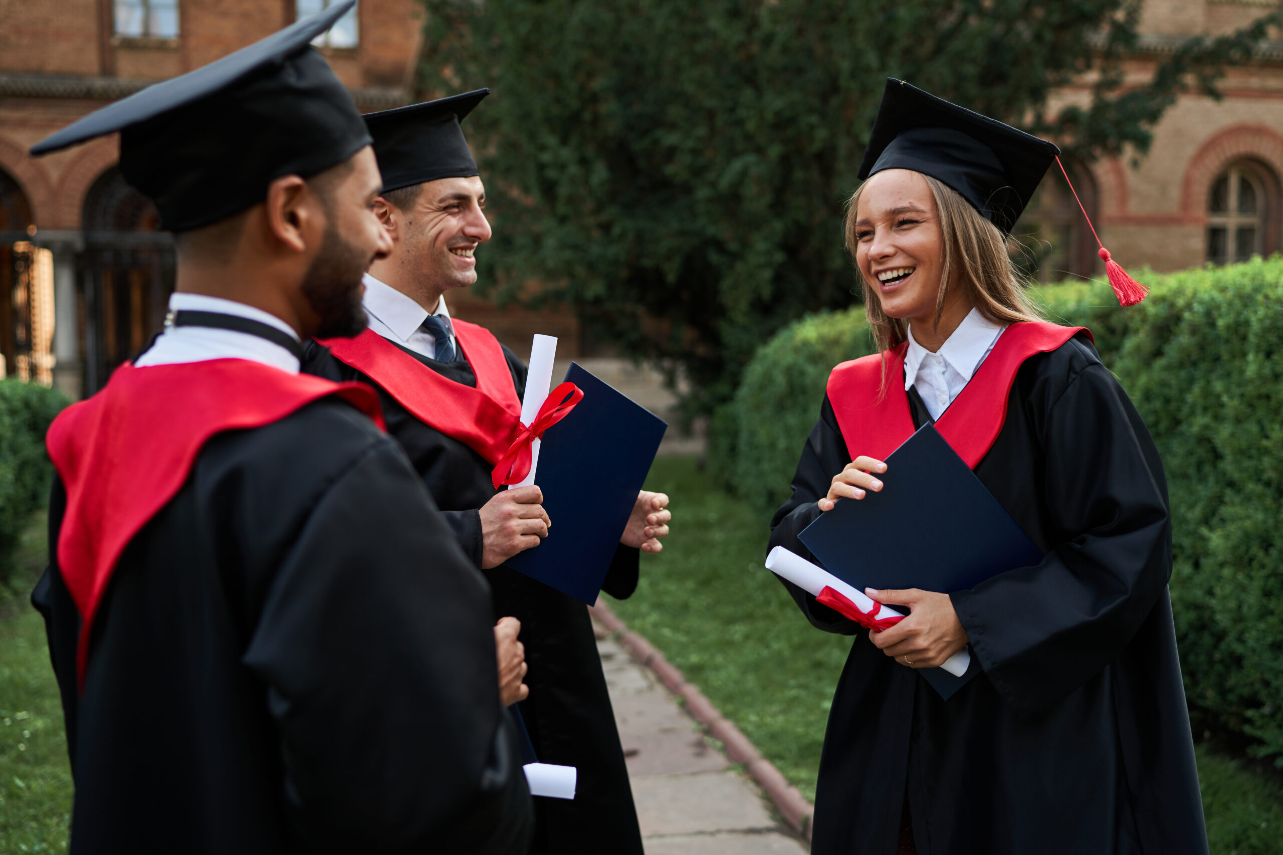 Read more about the article Cómo obtener tu título universitario en UK reconociendo tus estudios previos